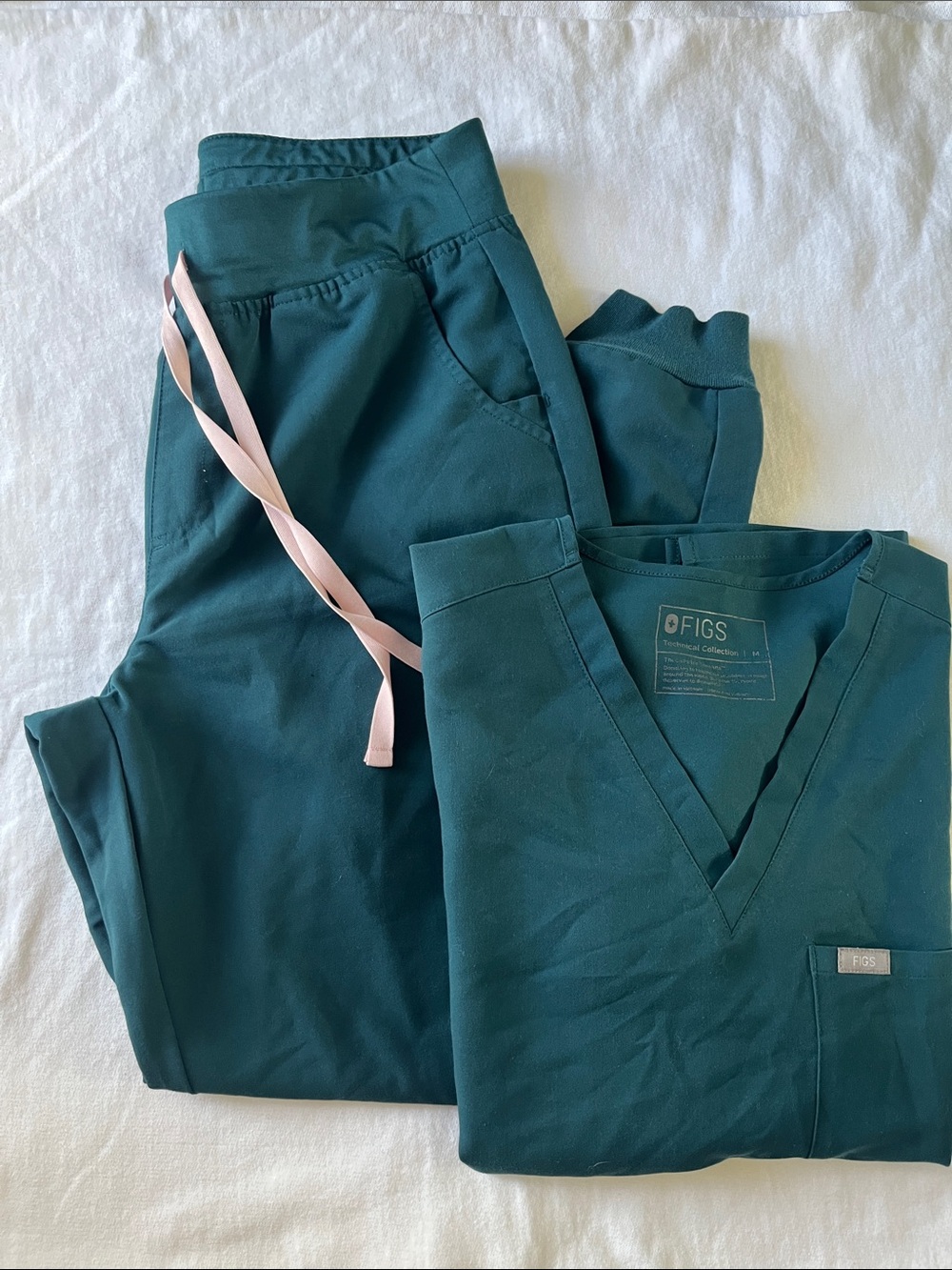FIGS Scrub Set Caribbean Blue Medium